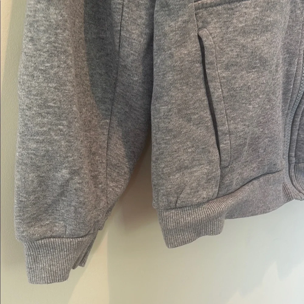 Nike Gray Athletic Full Zip Sweatshirt with Hood. Girls medium
